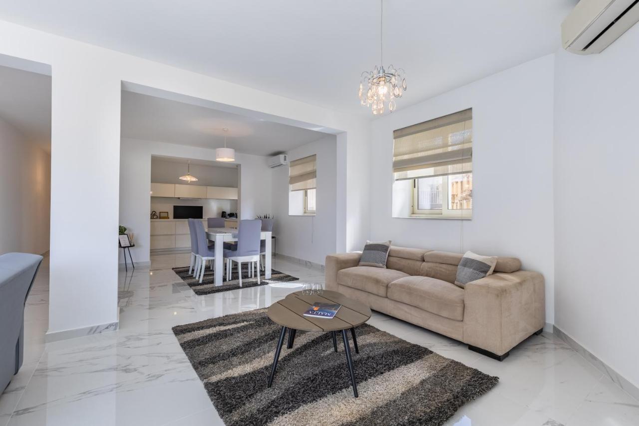 Stunning - Sunnyside 3-Bedroom Sliema Extérieur photo