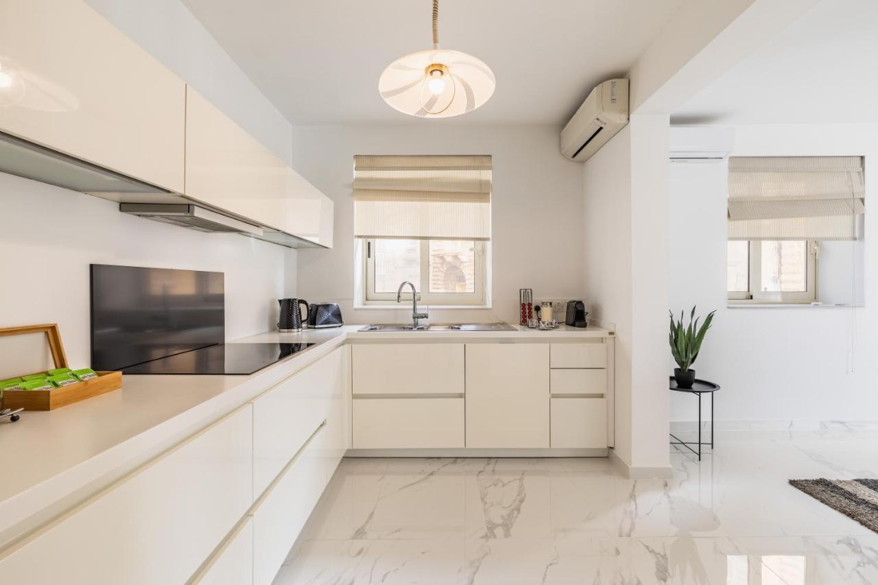 Stunning - Sunnyside 3-Bedroom Sliema Extérieur photo