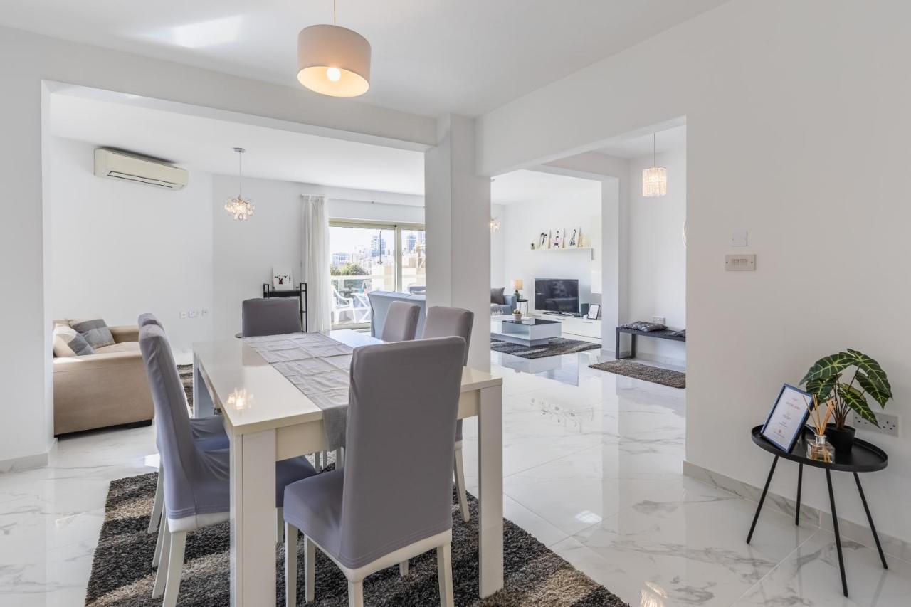 Stunning - Sunnyside 3-Bedroom Sliema Extérieur photo