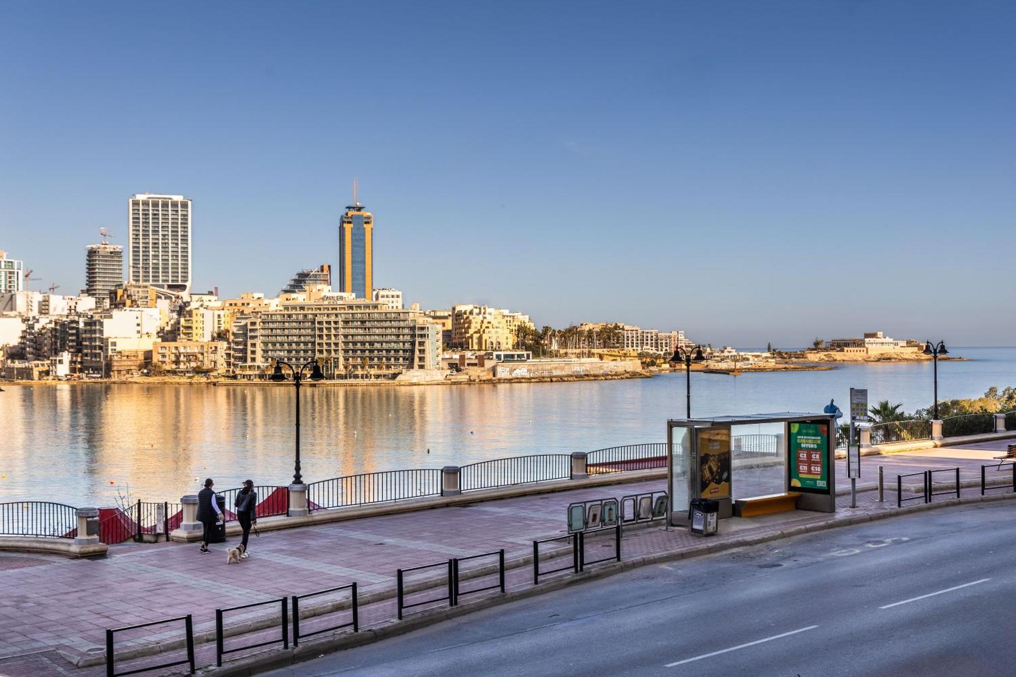 Stunning - Sunnyside 3-Bedroom Sliema Extérieur photo